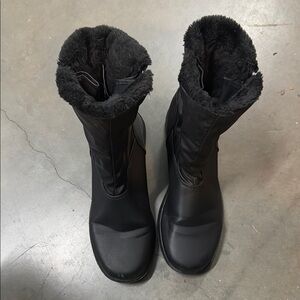 Women's Black Winter Boots